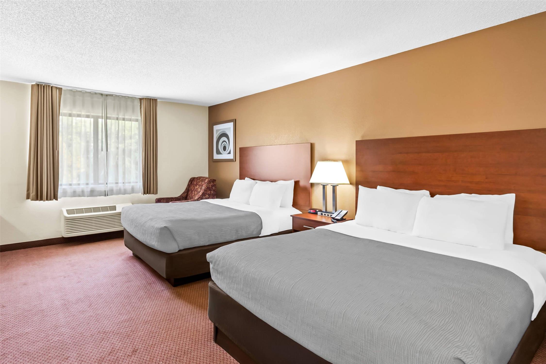 Quality Inn Sawyer, MI 12/35