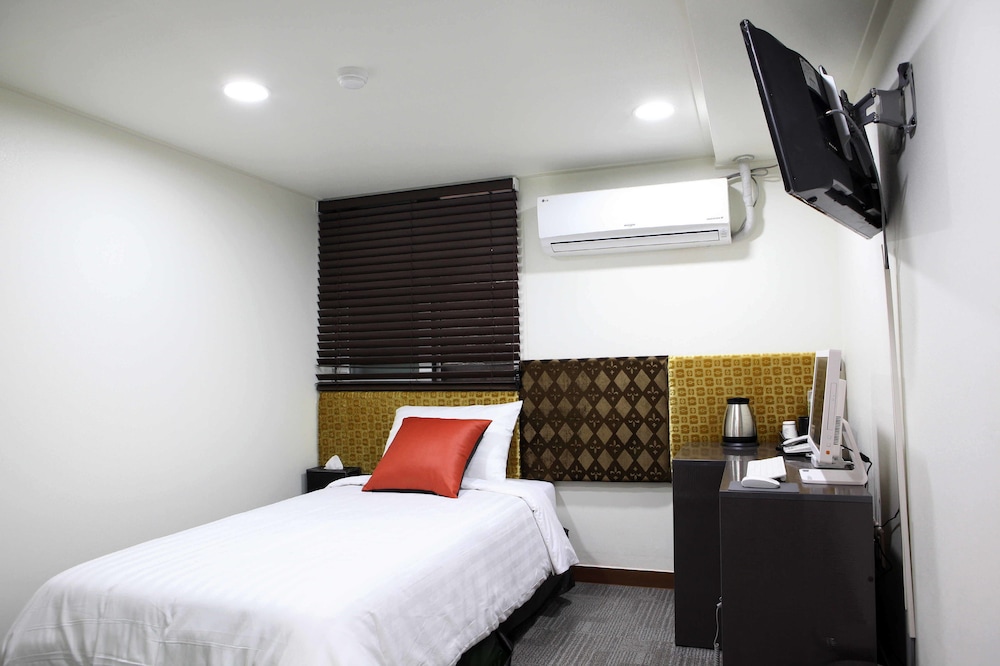 Seoul City Hotel 7/31