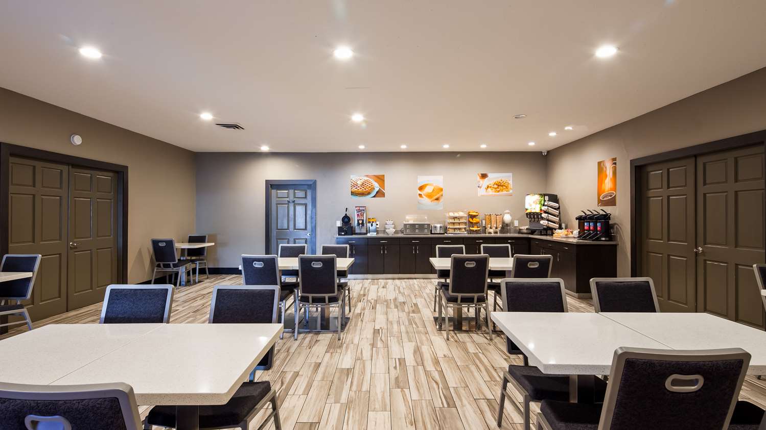 Surestay Plus Hotel By Best Western Point Richmond 31/37