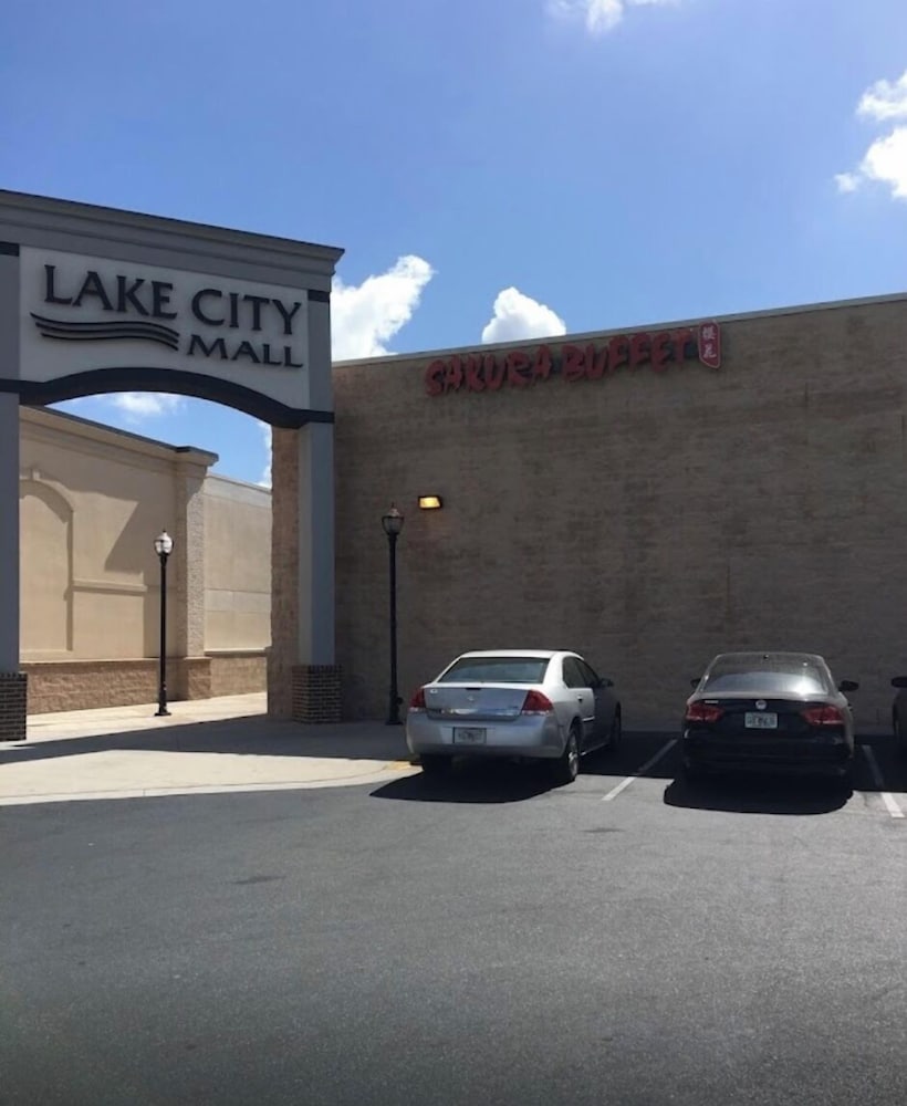 Guest Inn Lake City 22/29