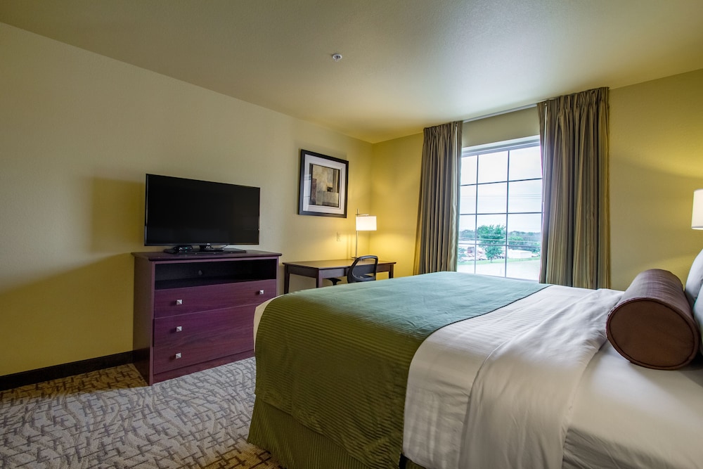 Cobblestone Hotel & Suites - Orrville 5/22