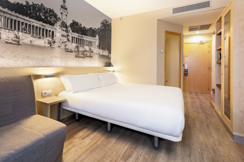 Room at B&B HOTEL Madrid Aeropuerto T1 T2 T3, MADRID