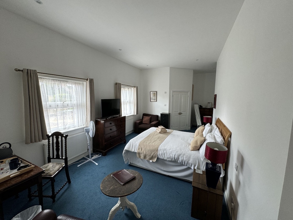 Hookwood Lodge 11/42