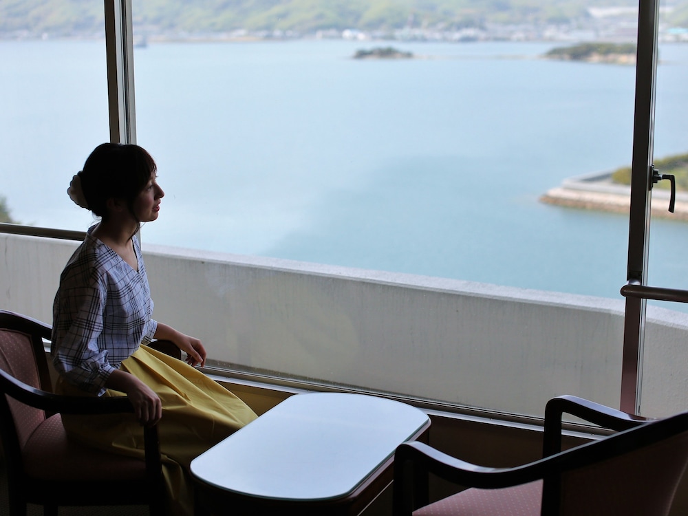 BAY RESORT HOTEL SHODOSHIMA 42/68