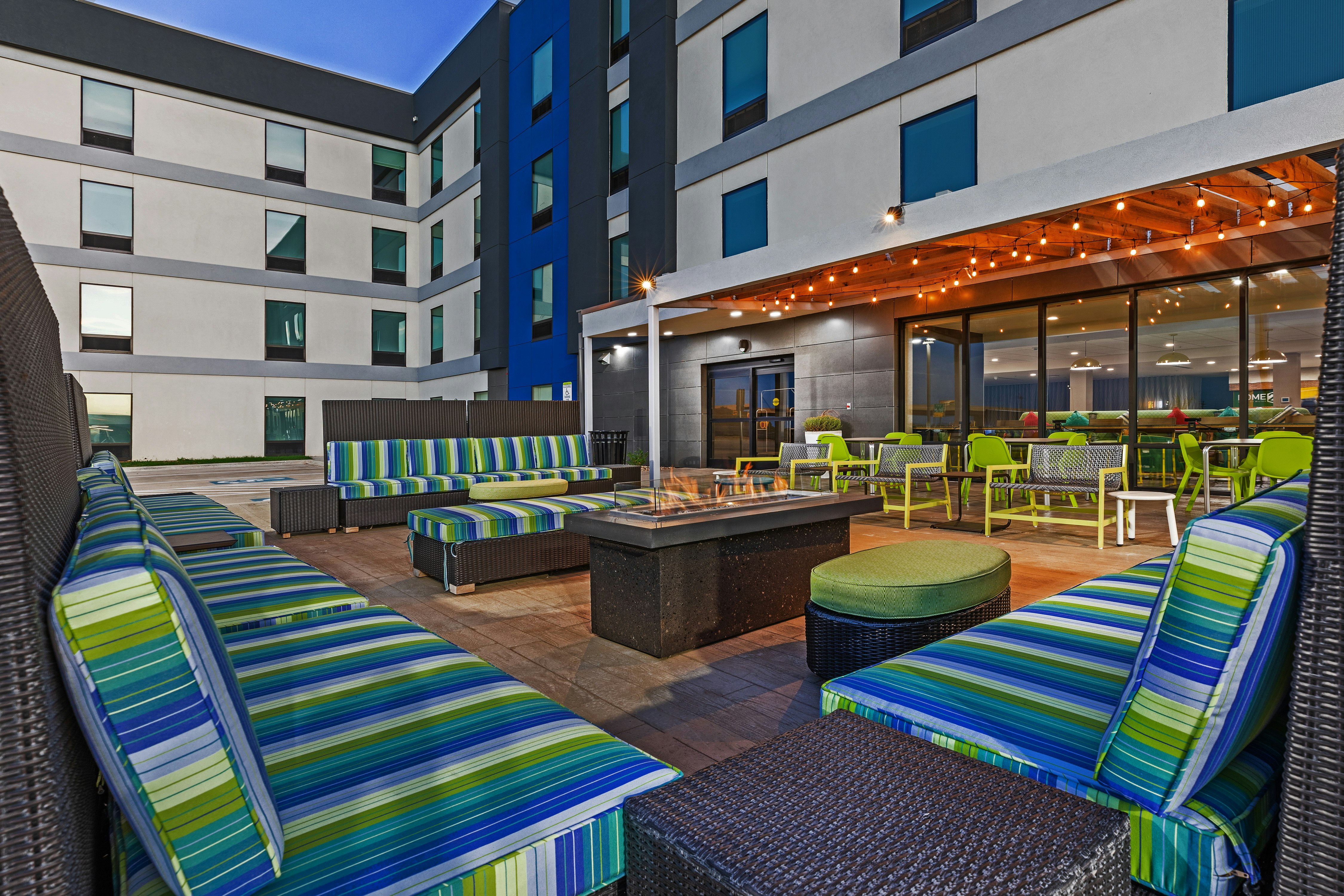 Home2 Suites by Hilton Weatherford 27/29