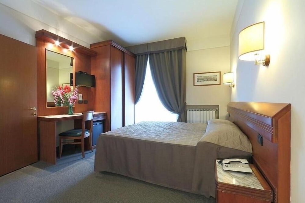 Arcadia Hotel 15/48