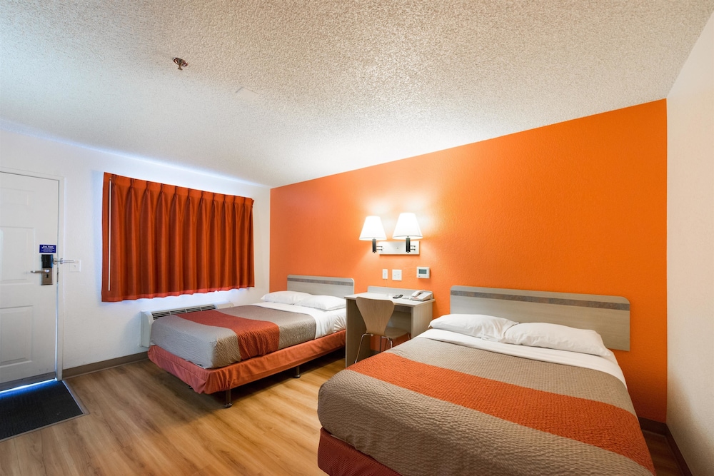 Motel6 Sparks, NV - Airport - Sparks 35/52