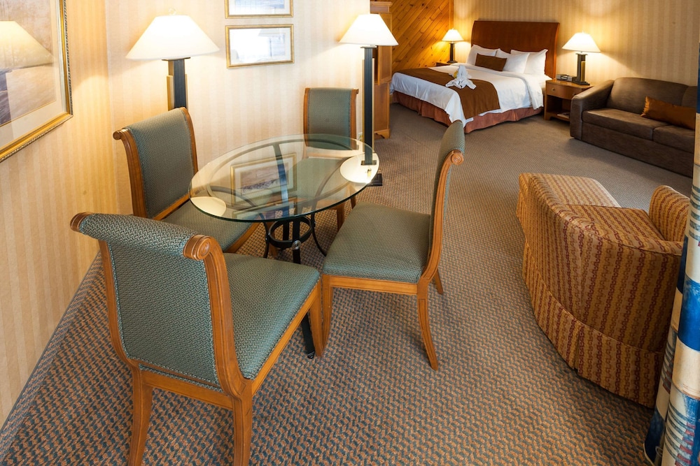 Pinestone Resort & Conference Centre 38/61