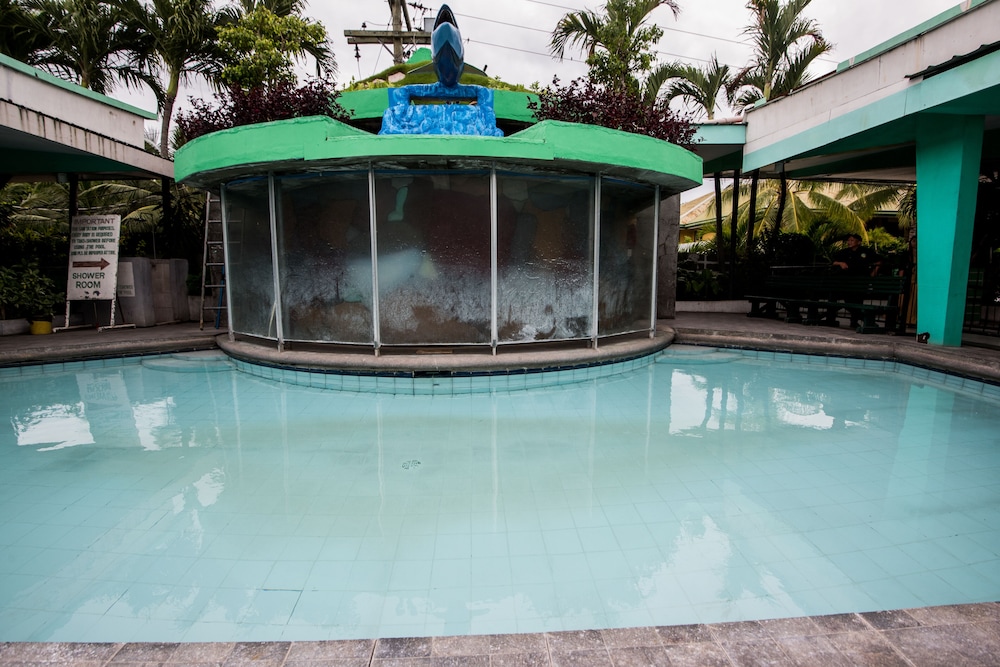 Family Country Hotel & Convention Center photo3