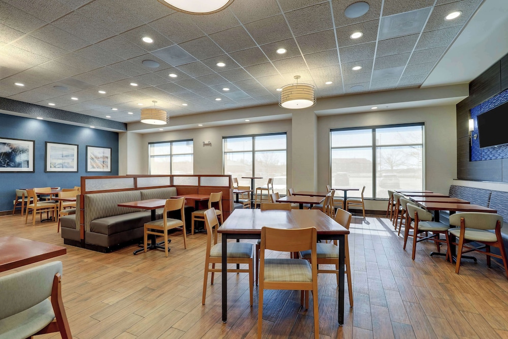 Drury Inn Suites Mt Vernon 39/50