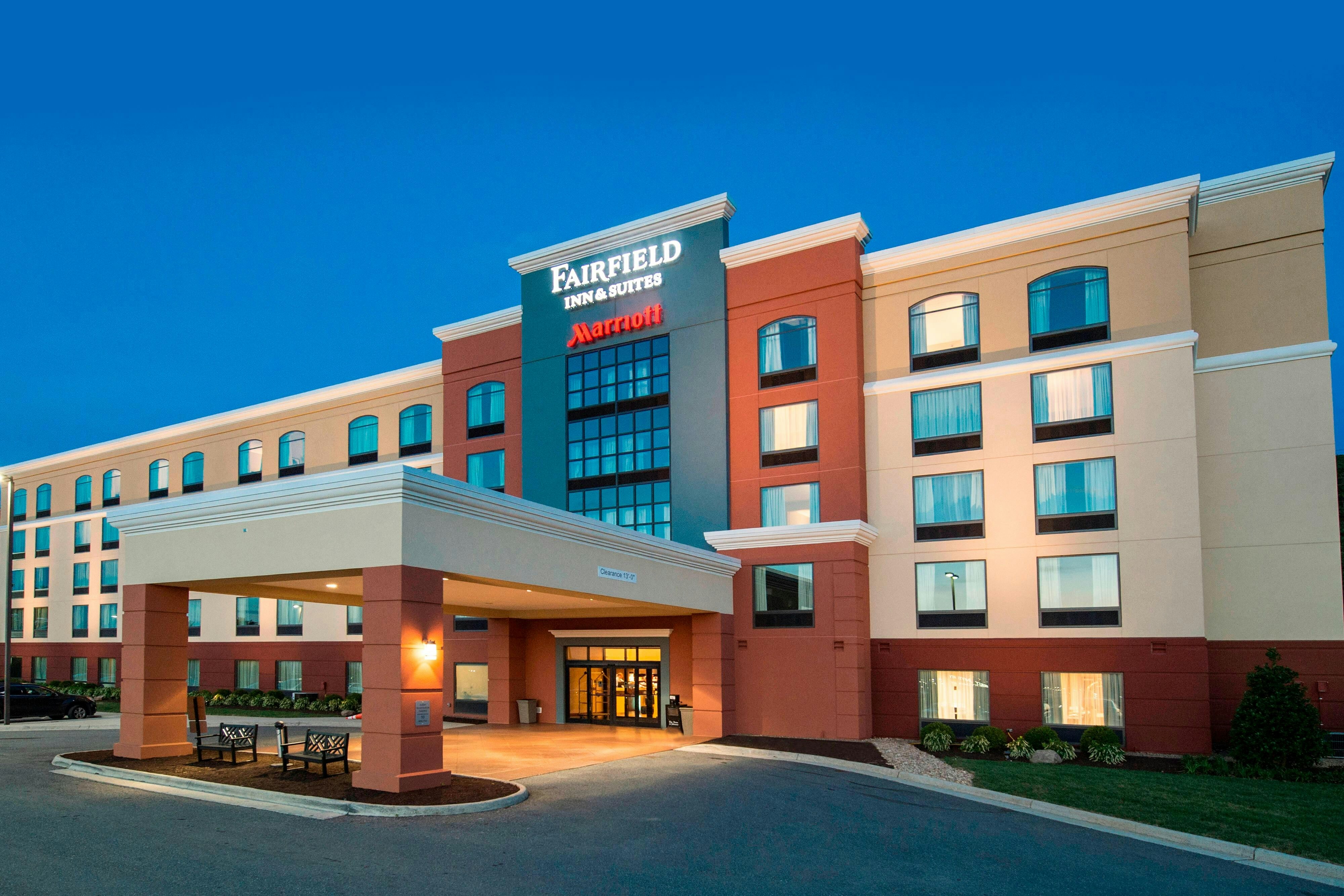 Fairfield Inn And Suites By Marriott Lynchburg Liberty University 1/8