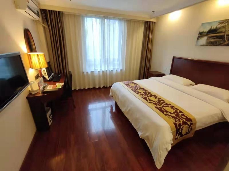 GreenTree Inn Shanghai Jiading Dazhong International Auto City Business Hotel 18/30