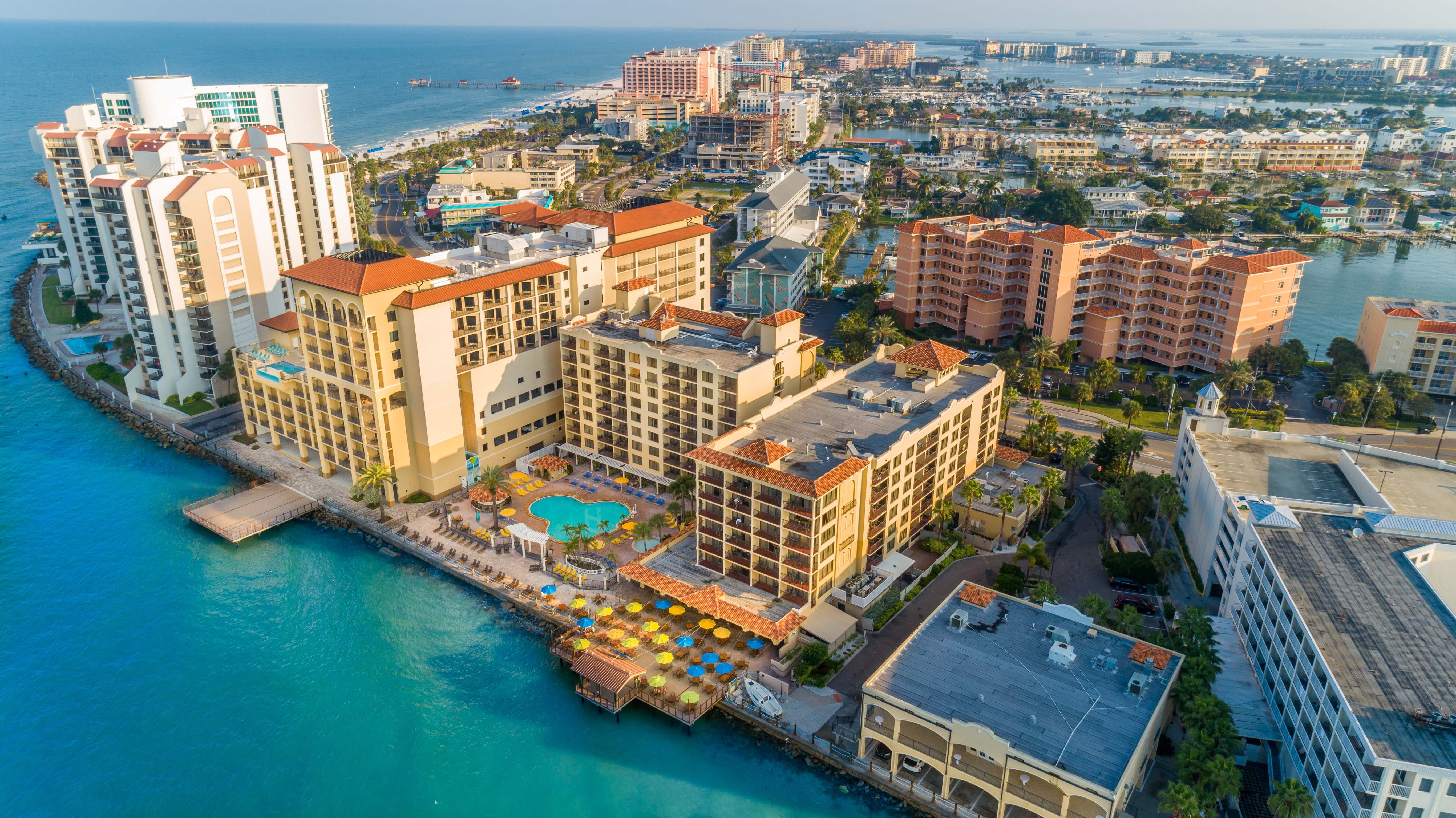 Holiday Inn Hotel and Suites Clearwater Beach 50/50