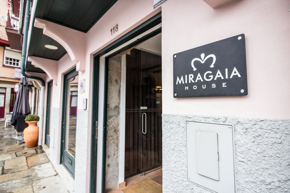 MIRAGAIA HOUSE 2/59