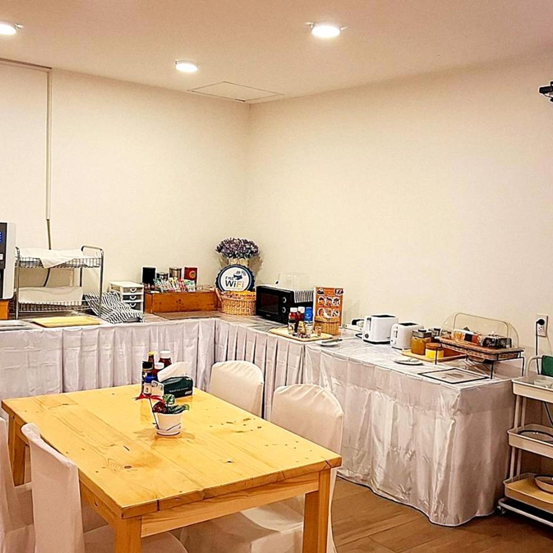 Sindy Room & Hostel 45/62