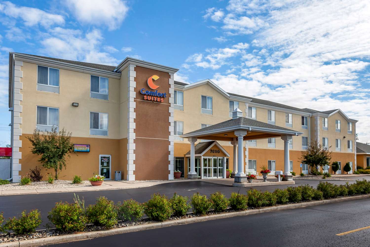 Comfort Suites Escanaba West 3/34