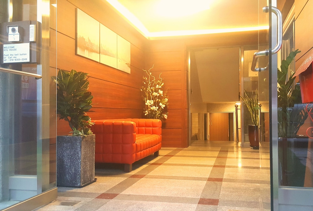 Ryu Guest House 7/72