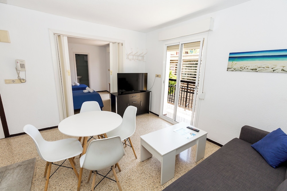 Hostal El Mercat 48/60