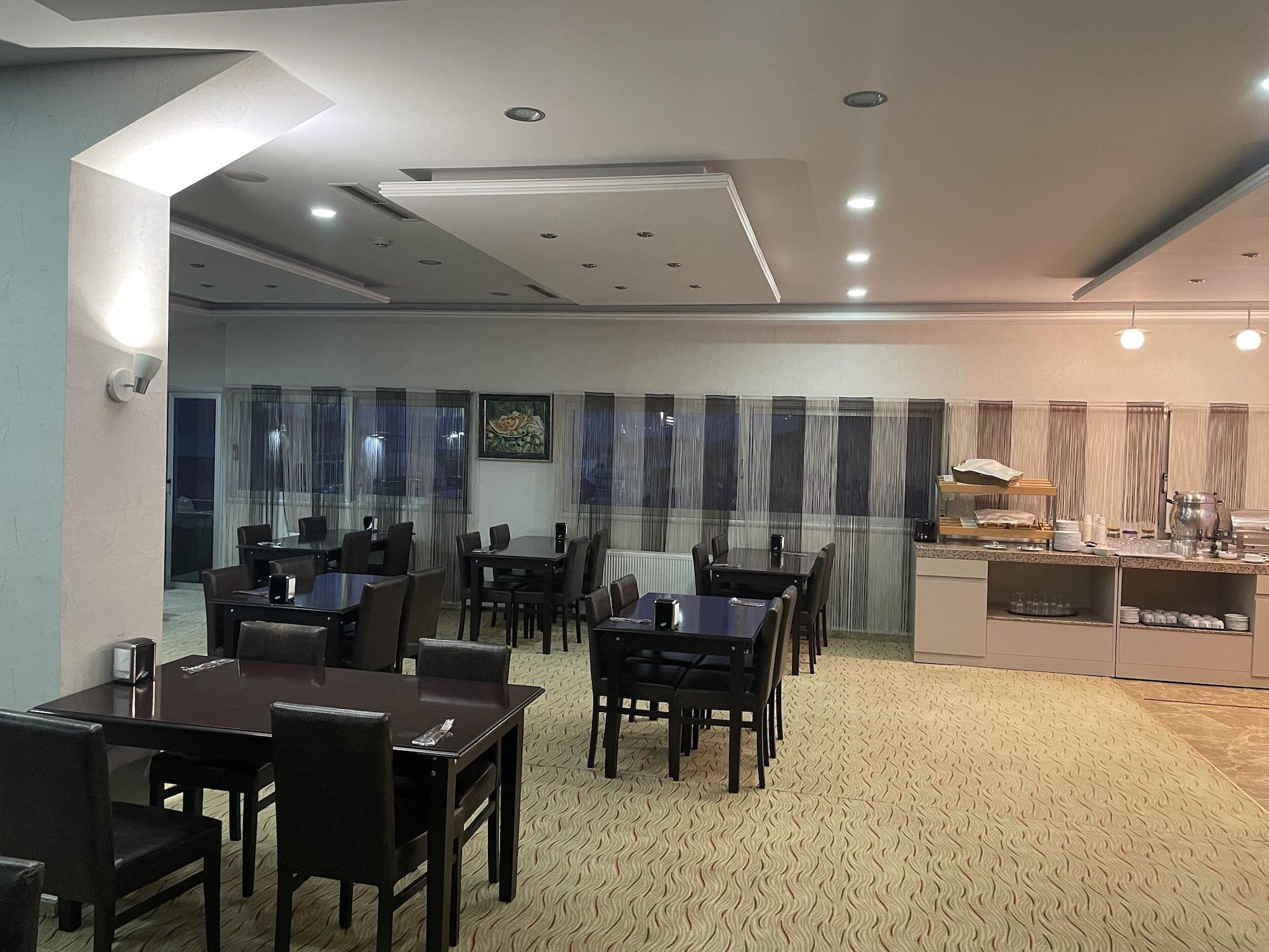 Pasa Otel 40/50