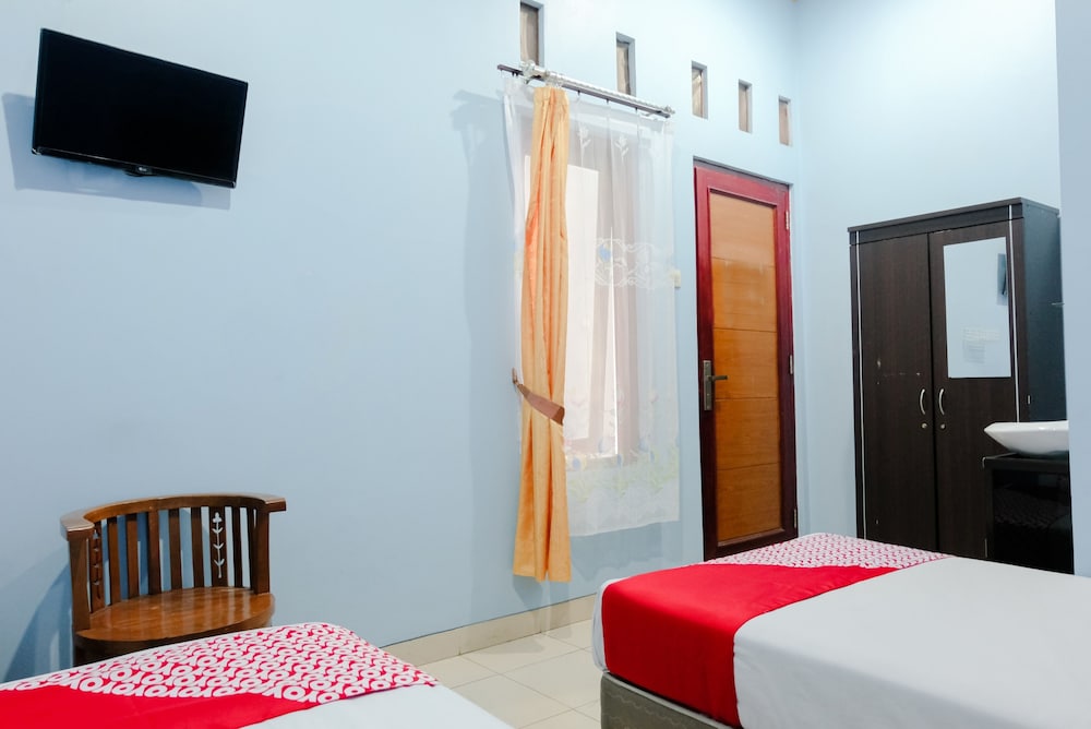 Hotel O Guest House Amalia Malang 31/52