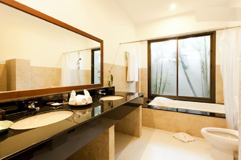 Himmaphan Phuket 27/30