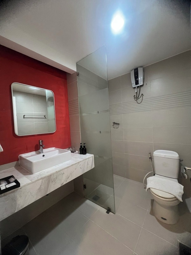 Minh Khang Hotel 56/58
