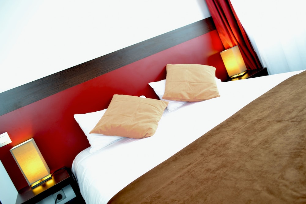 RESIDHOTEL LILLE VAUBAN(FORMERLY COSY S LILLE VAUBAN APARTHOTEL) 17/70