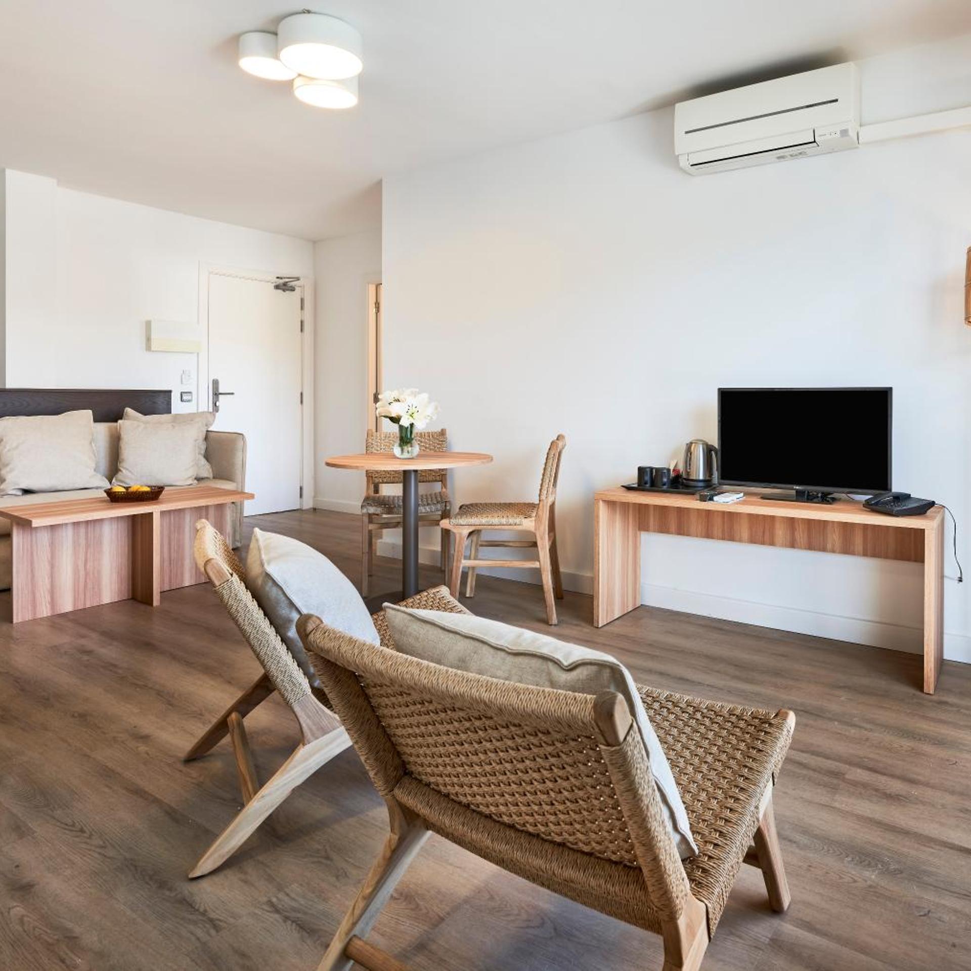 Flacalco Suites Aparthotel 41/50