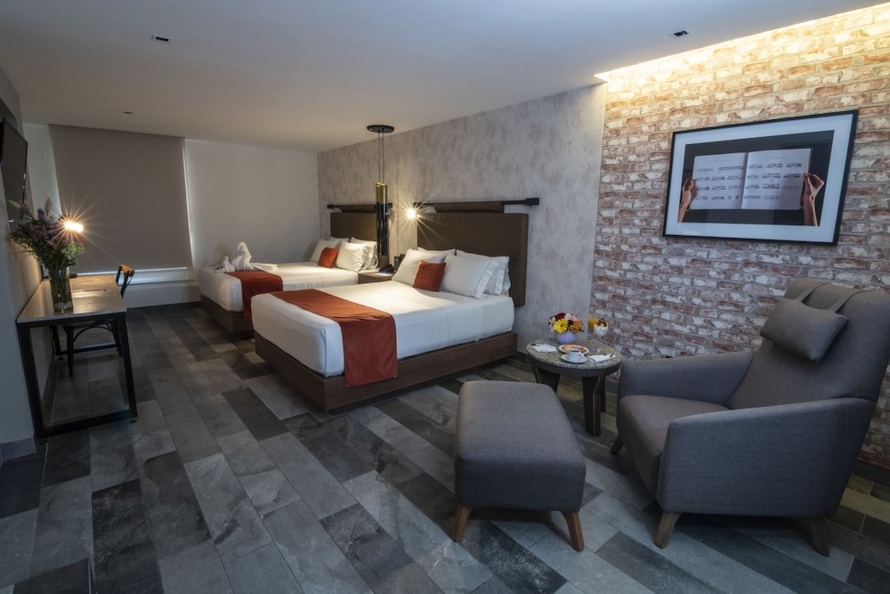 Hotel Ronda Minerva 41/62