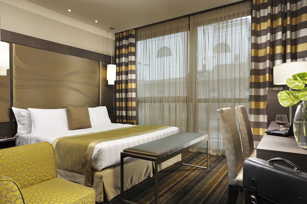 SUPERIOR, SINGLE, DOUBLE BED