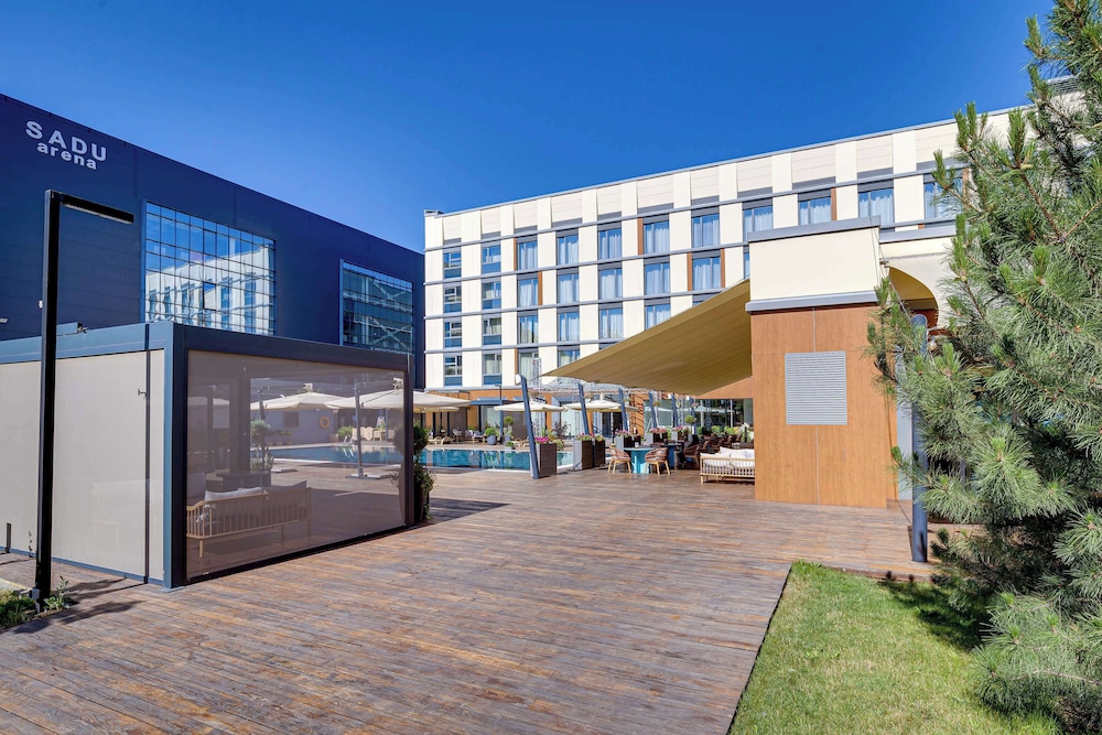 Sadu Hotel, a member of Radisson Individuals 42/48