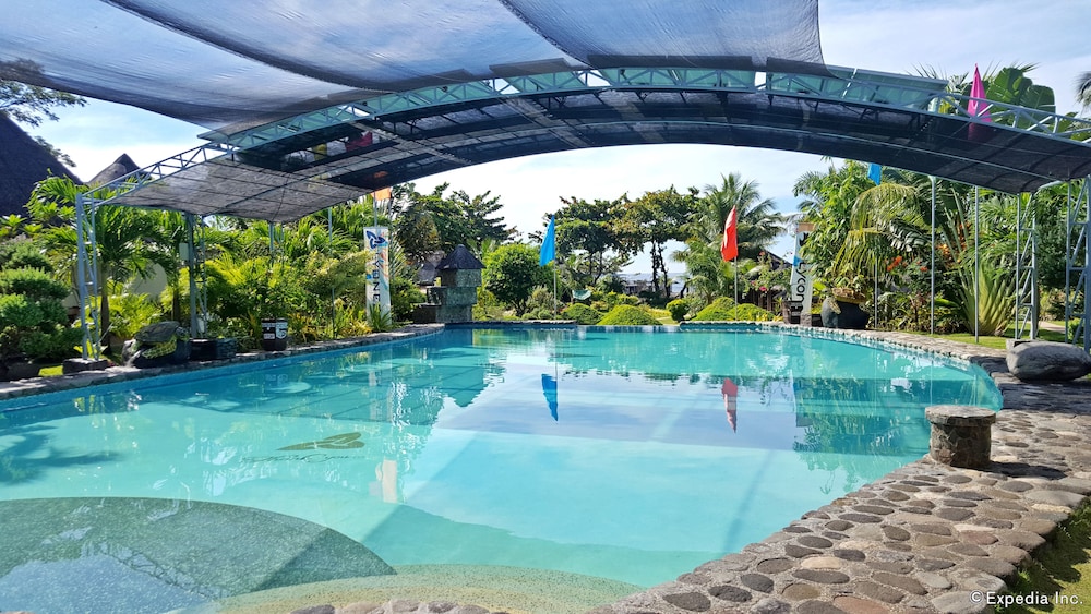 White Chocolate Hills Resort 39/72