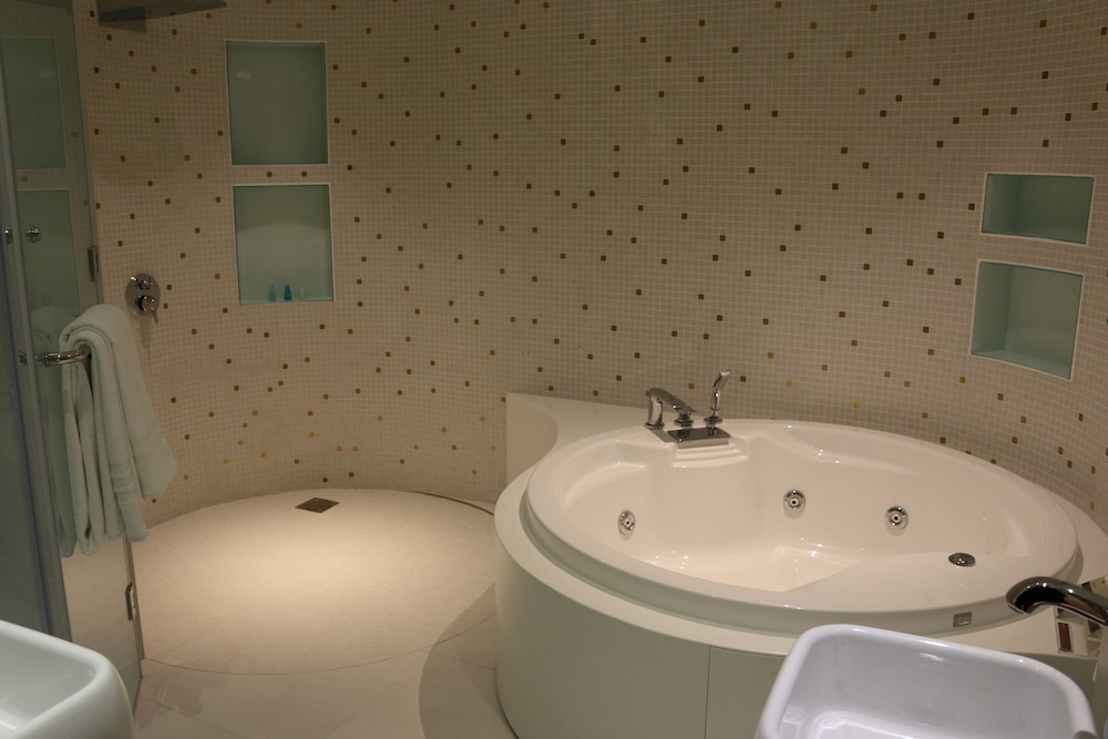 The Domain Hotel and Spa - Adults Friendly 16 Years Plus 77/80
