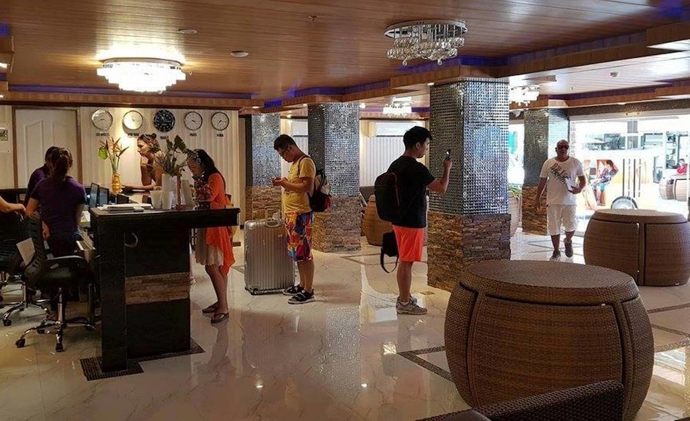 Diamond Water Edge Resort 12/49
