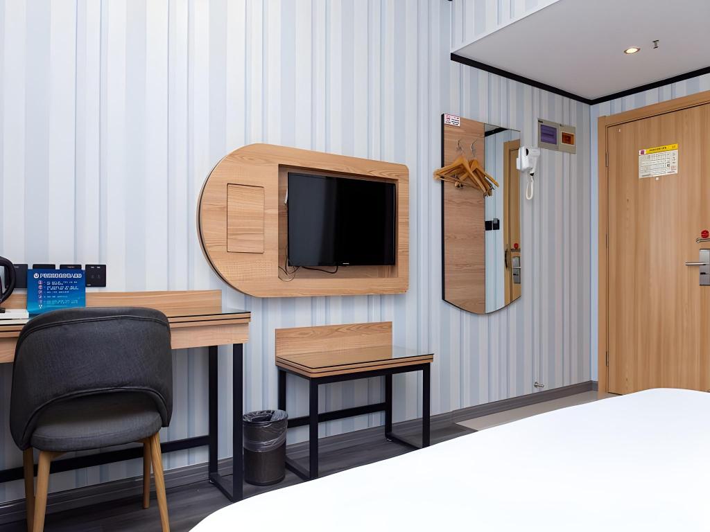 Thank You Inn Beijing Huairou Yanqi 35/39