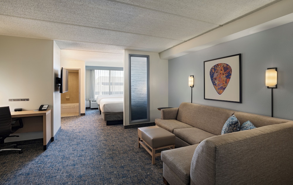 Hyatt Place Austin/Arboretum 48/69