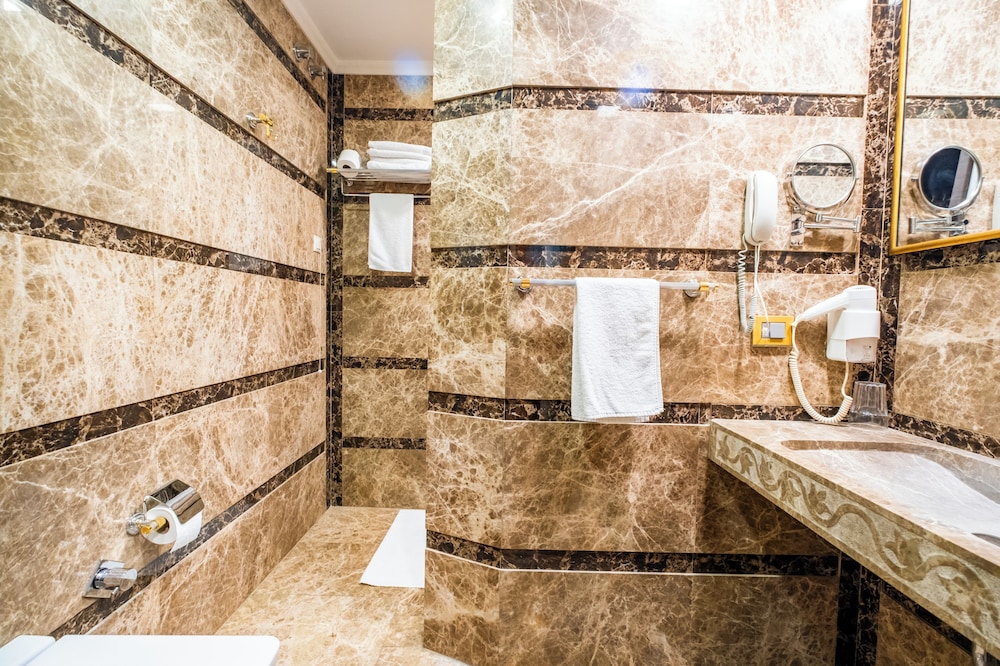 Gherdan Gold Hotel 50/50