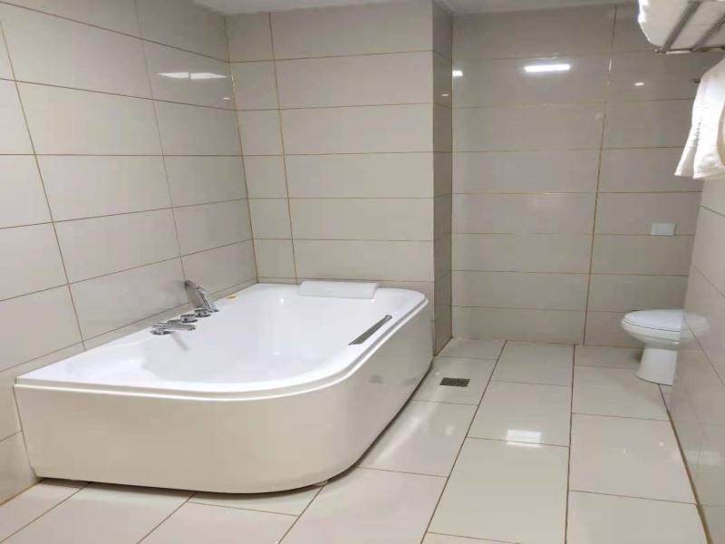 GreenTree Inn Wuxi Huishan District Yangshan Town Jiayang Life Plaza Business Hotel 31/34