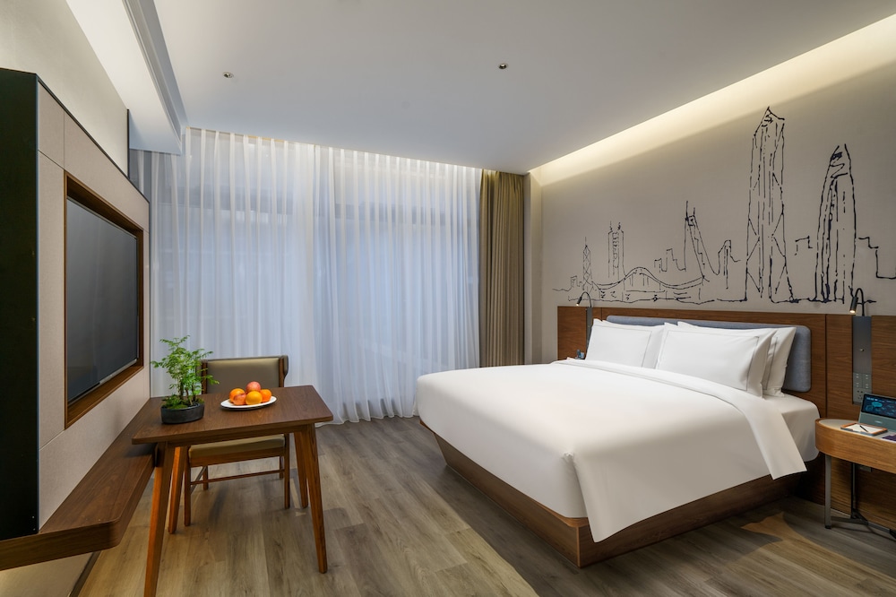 UrCove By Hyatt Shenzhen Futian CBD 15/46