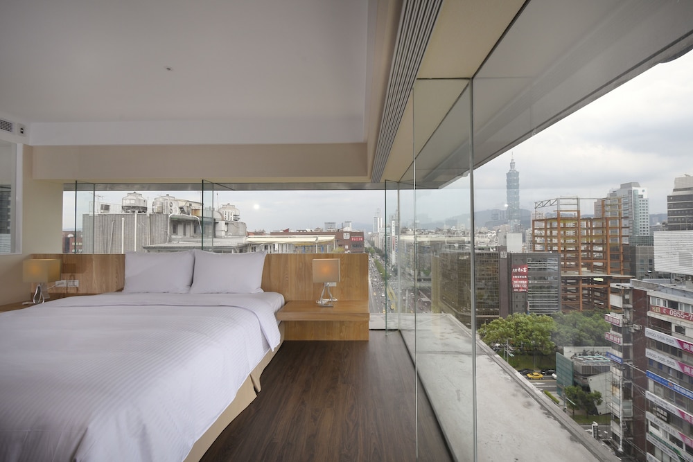 Eastin Taipei 26/71
