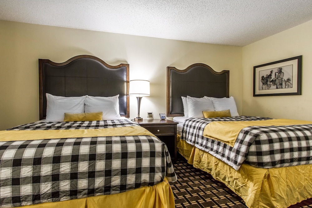 Evangeline Downs Hotel Ascend Hotel Collection 9/41