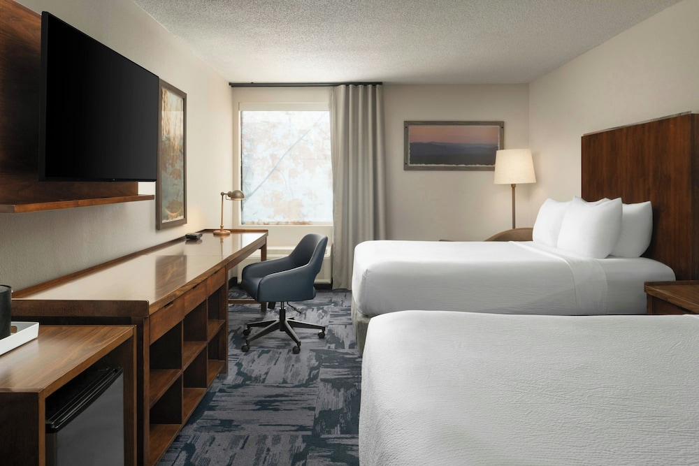 Fairfield Inn & Suites by Marriott Chattanooga 9/42