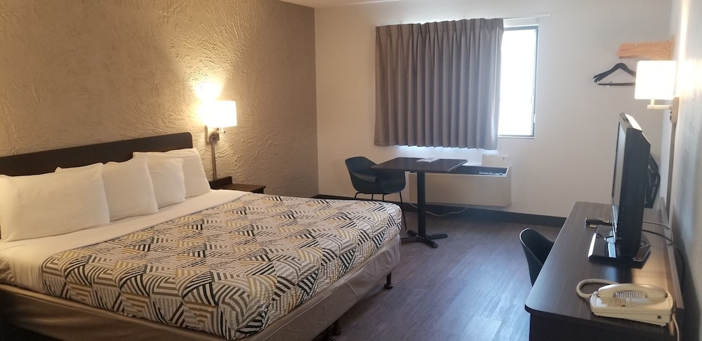 Motel6 Elk Grove Village Il O Hare 14/50