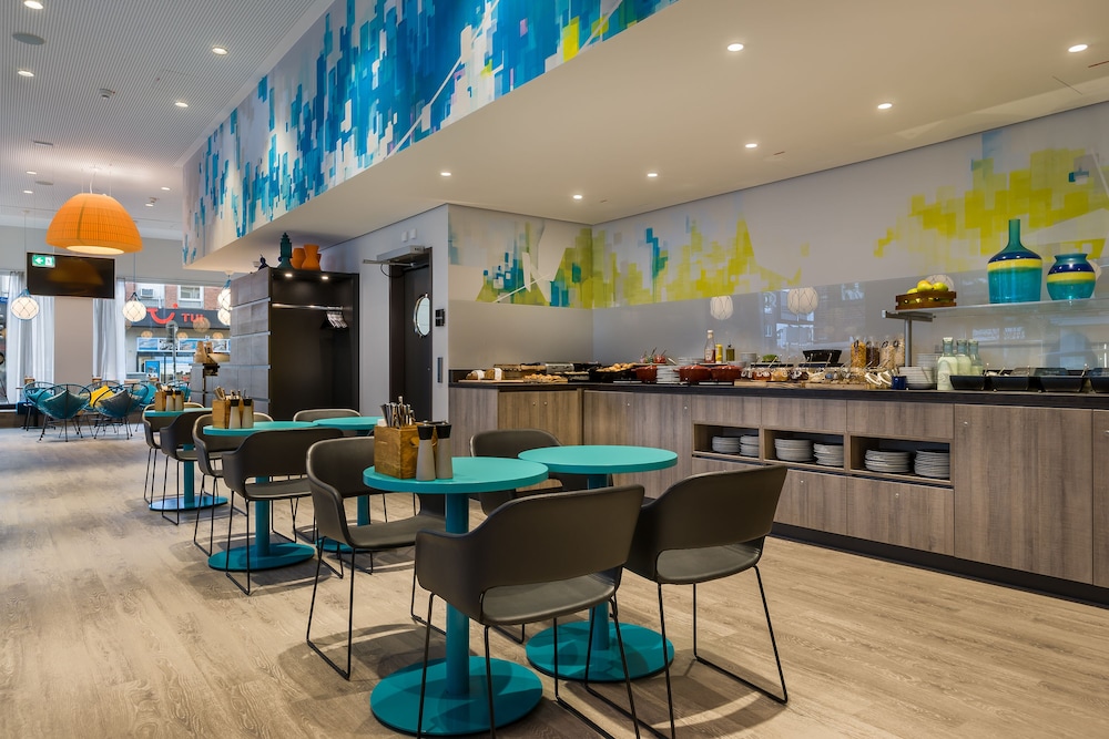 Holiday Inn - the niu, Welly Kiel by IHG 36/47