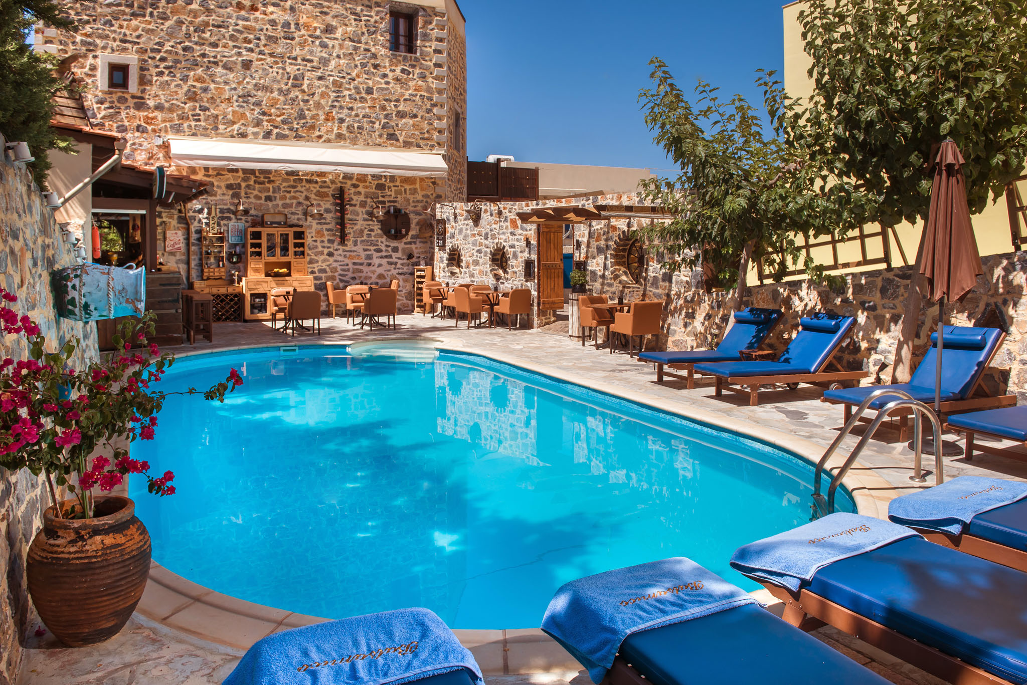 BALSAMICO TRADITIONAL SUITES 32/36