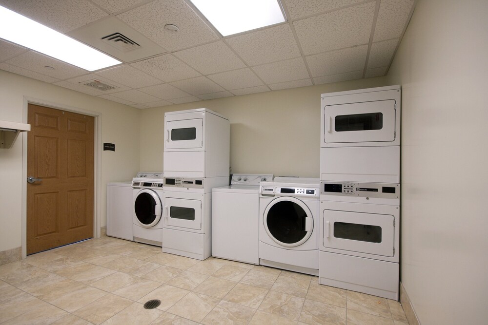 Staybridge Suites Buffalo 29/76