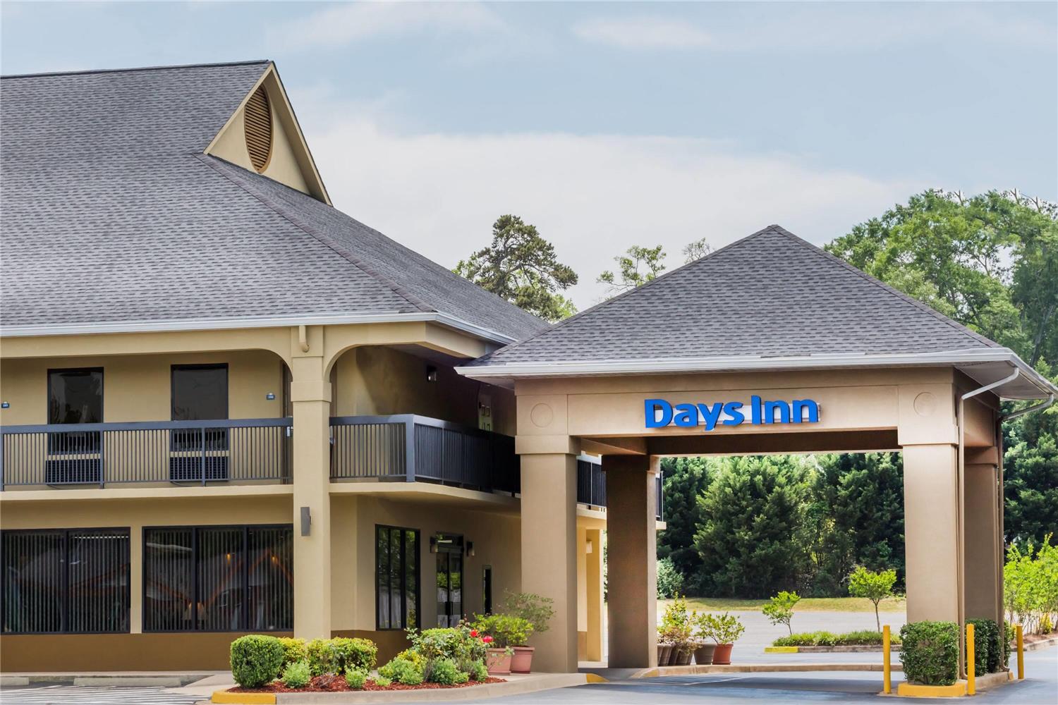 Days Inn by Wyndham Elberton 1/6