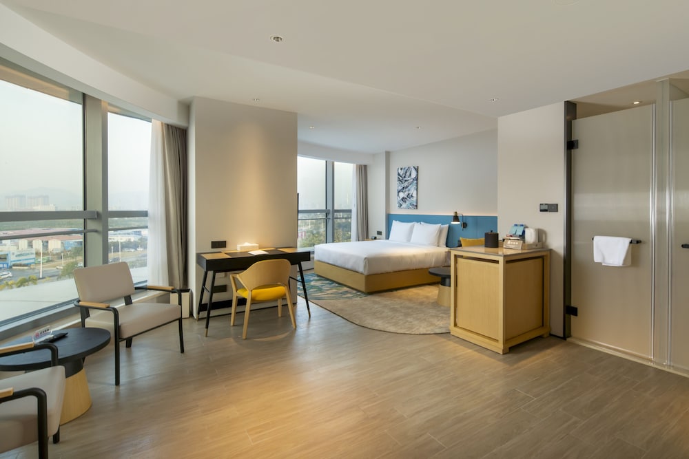 غرفة بسرير كينج، Hilton Garden Inn Zhuhai Hengqin Sumlodol Park 4/9