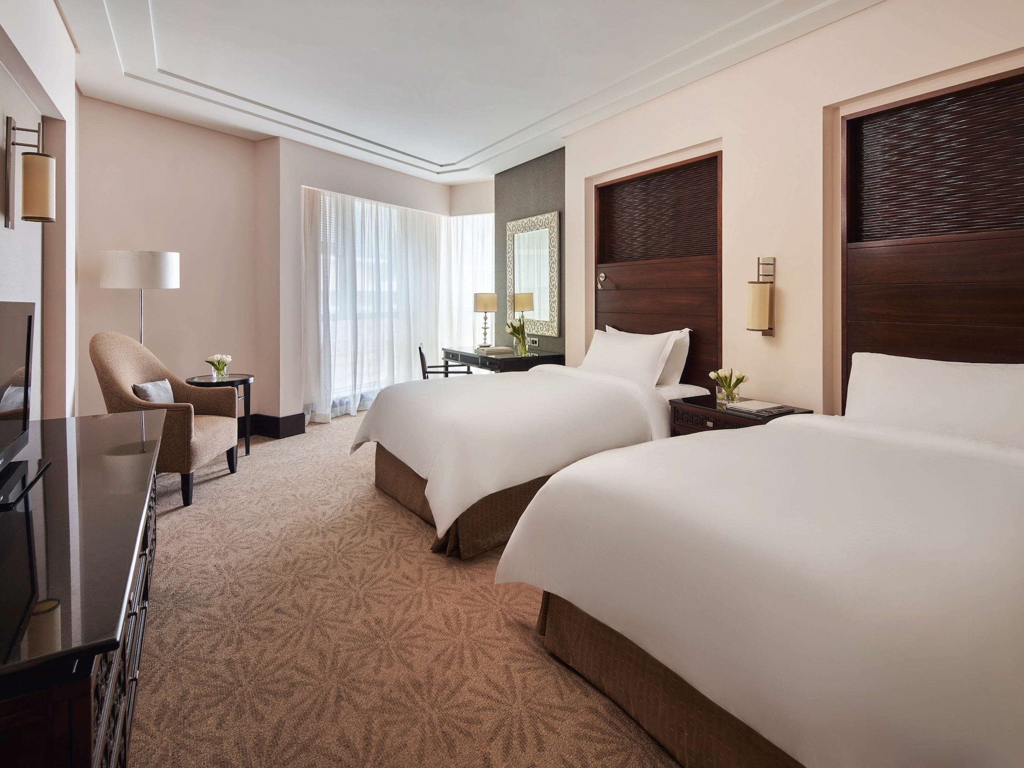 RESIDENTIAL, SUITE, TWIN BEDS, CITY VIEW