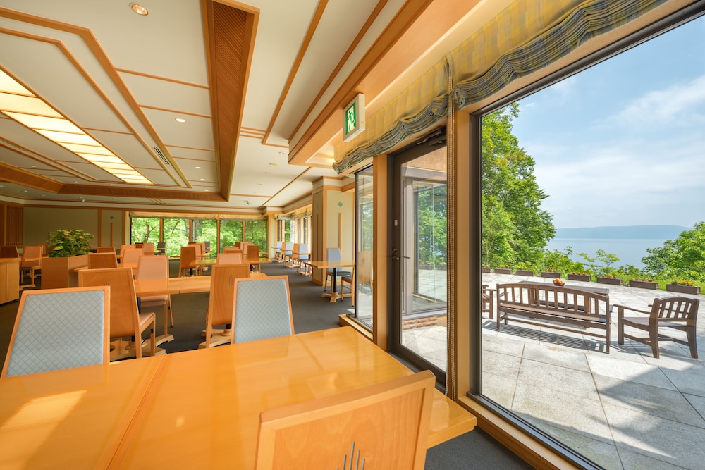 Towada Hotel 6/41